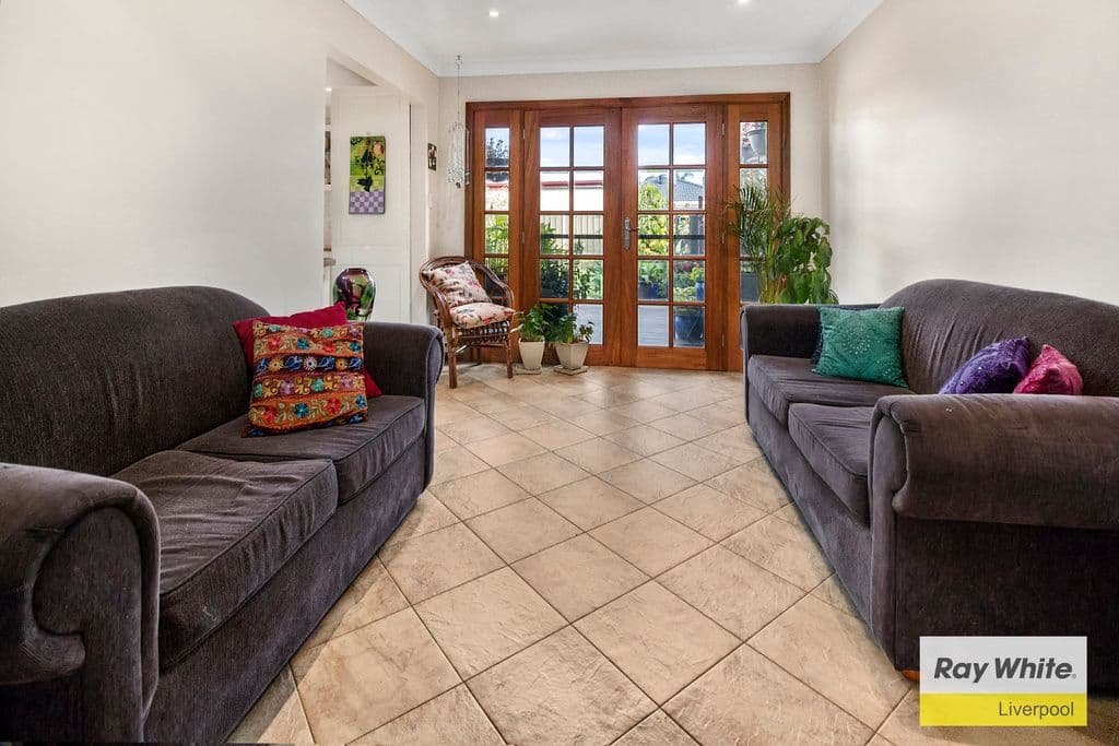 16 Medley Avenue, Liverpool NSW 2170, Liverpool - Thumbnail 4