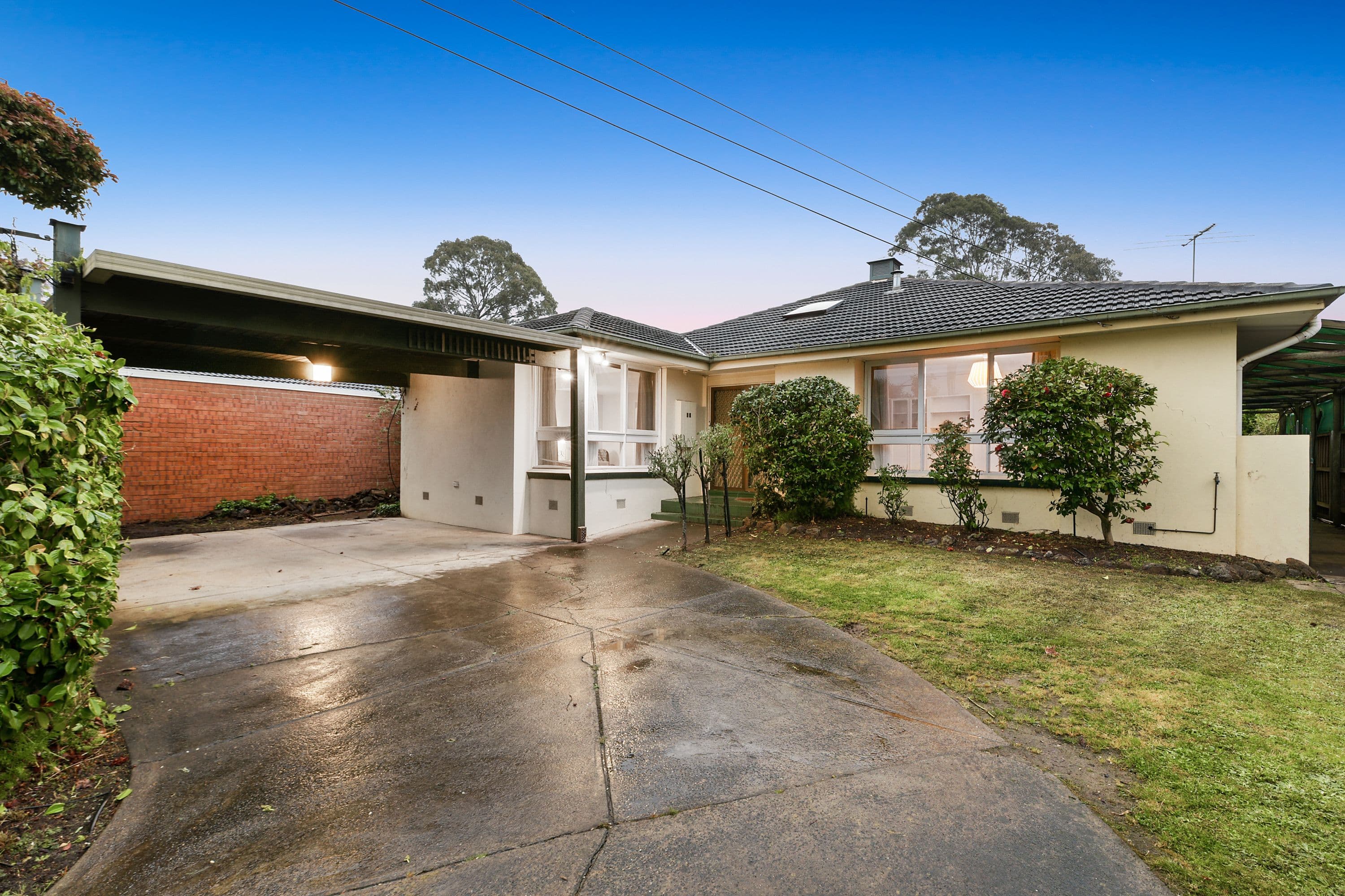 15 Diamond Avenue, Glen Waverley VIC 3150, Glen Waverley - Thumbnail 3