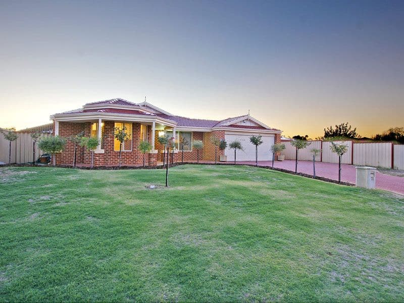 71 Bennett Street, CAVERSHAM WA 6055, Caversham - Image 1