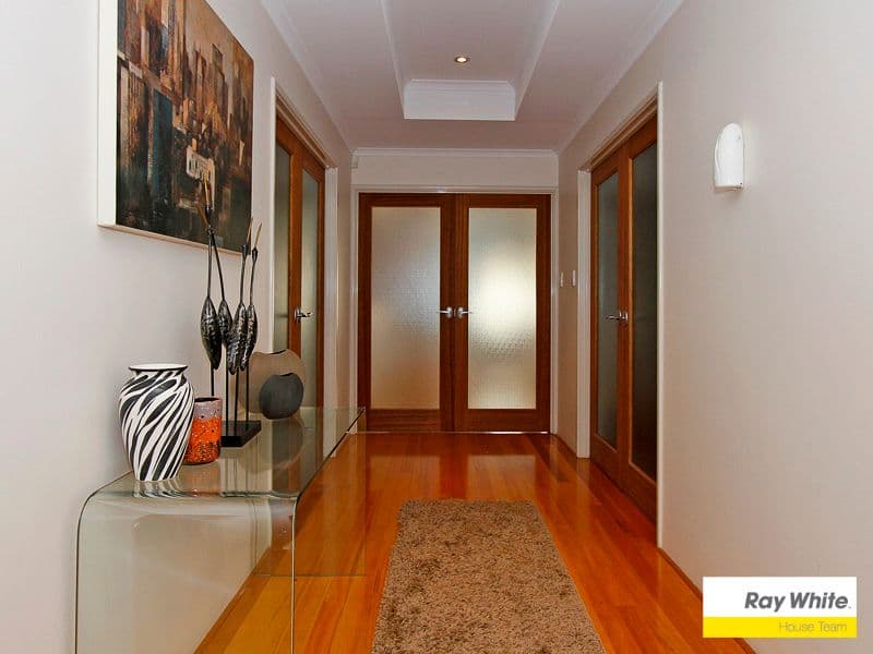 49 Waterperry Drive, CANNING VALE WA 6155, Canning Vale - Thumbnail 5