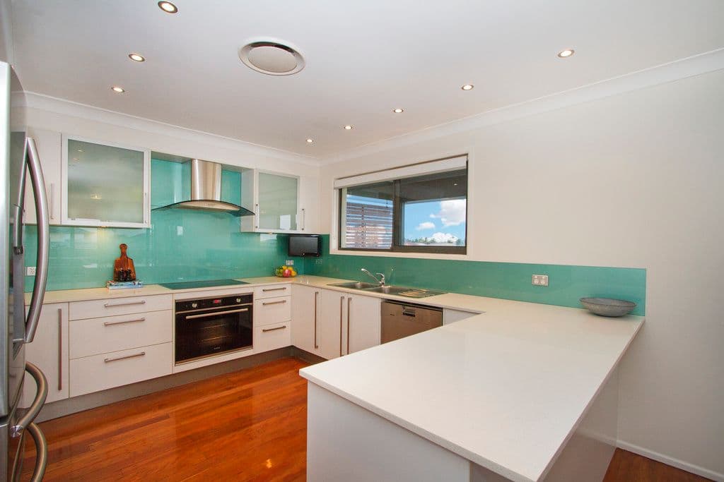 42 Lindsay Parade, Paradise Point QLD 4216, Paradise Point - Thumbnail 5