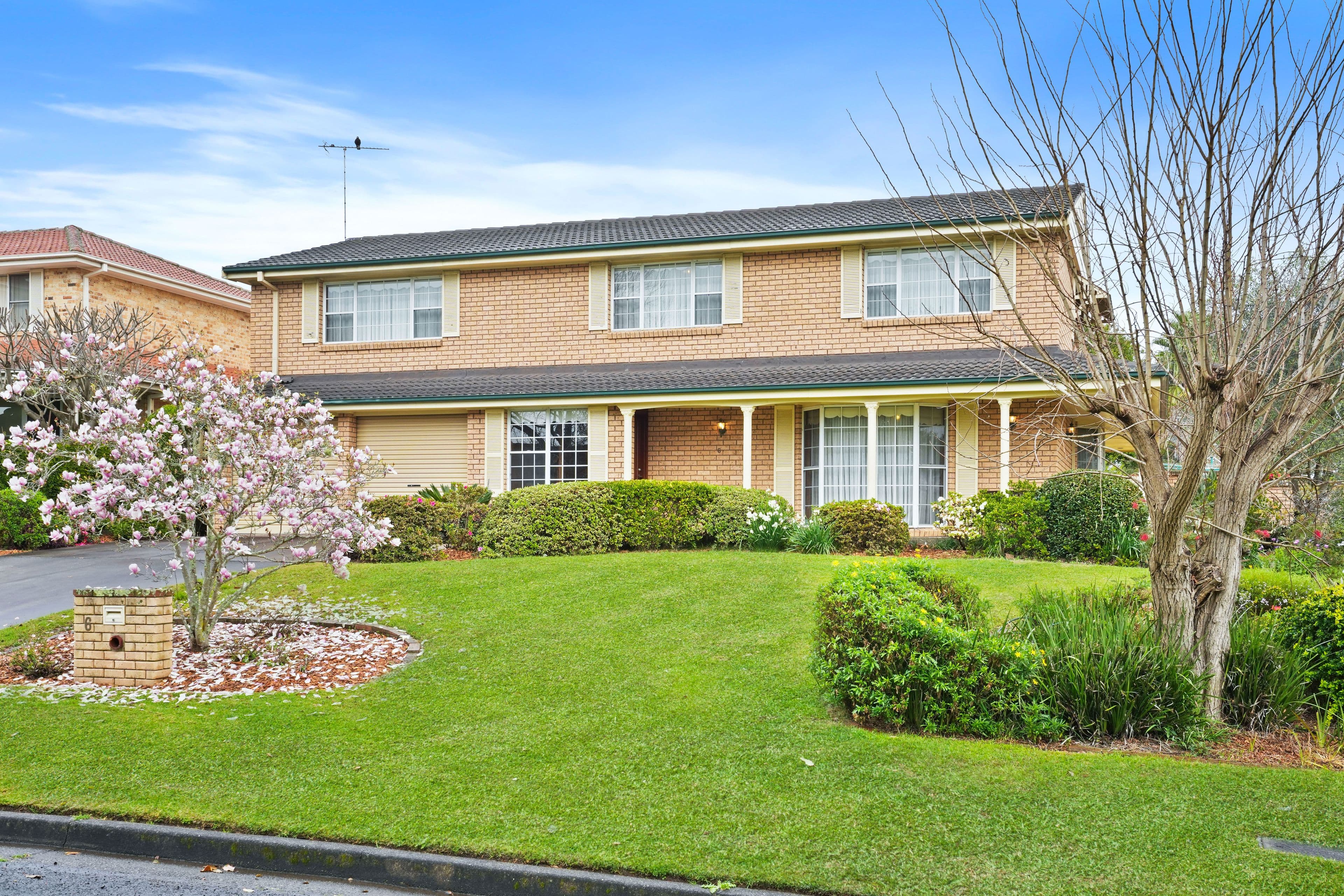 6 Chiltern Crescent, Castle Hill NSW 2154, Castle Hill - Thumbnail 2