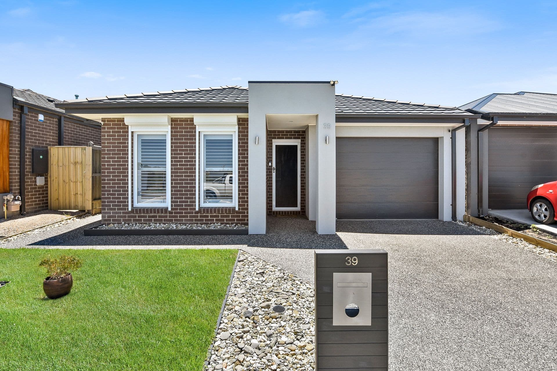 39 Dewhurst Circuit, Cranbourne East VIC 3977, Cranbourne East - Image 1