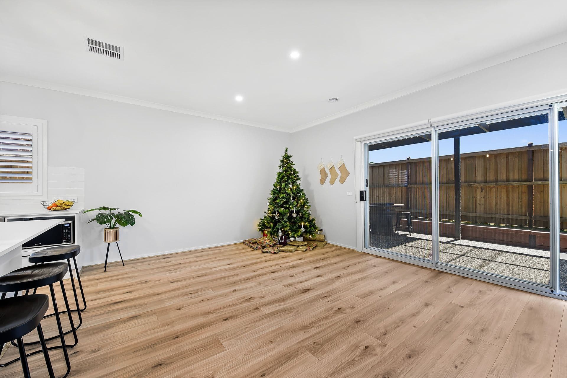 39 Dewhurst Circuit, Cranbourne East VIC 3977, Cranbourne East - Thumbnail 5