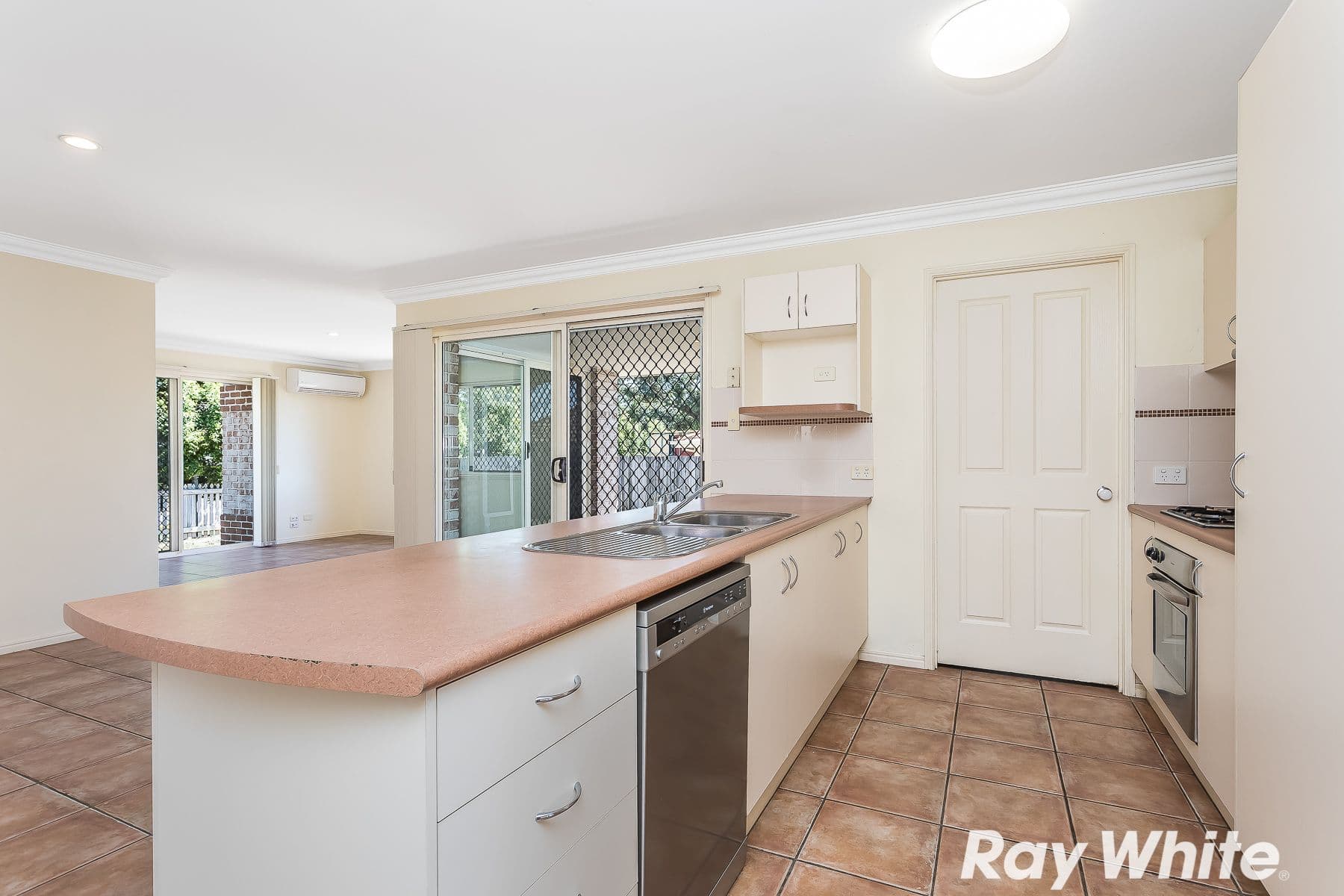 14 Barnard Crescent, Murrumba Downs QLD 4503, Murrumba Downs - Thumbnail 6