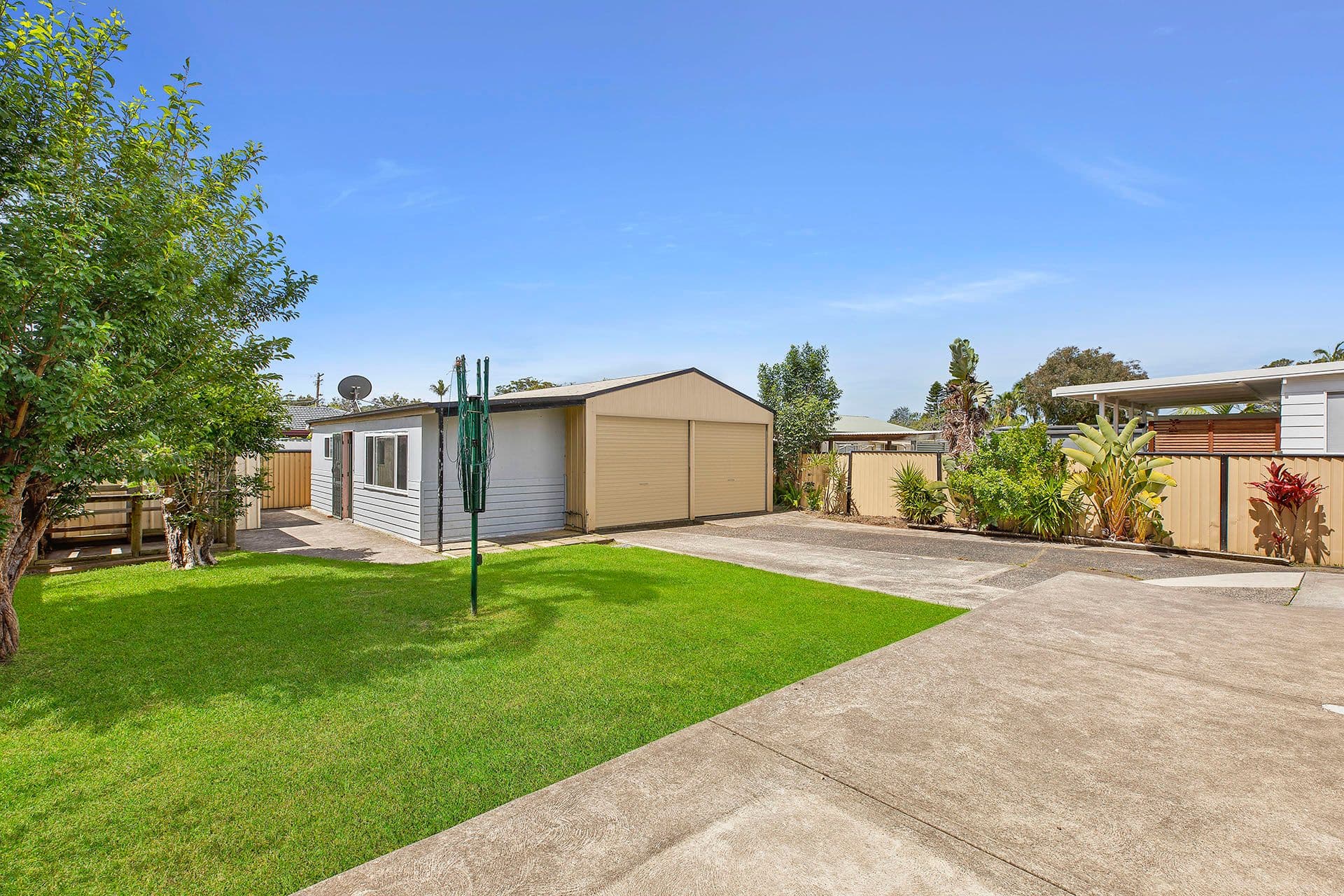 29 Kingsford Smith Drive, Berkeley Vale NSW 2261, Berkeley Vale - Thumbnail 2