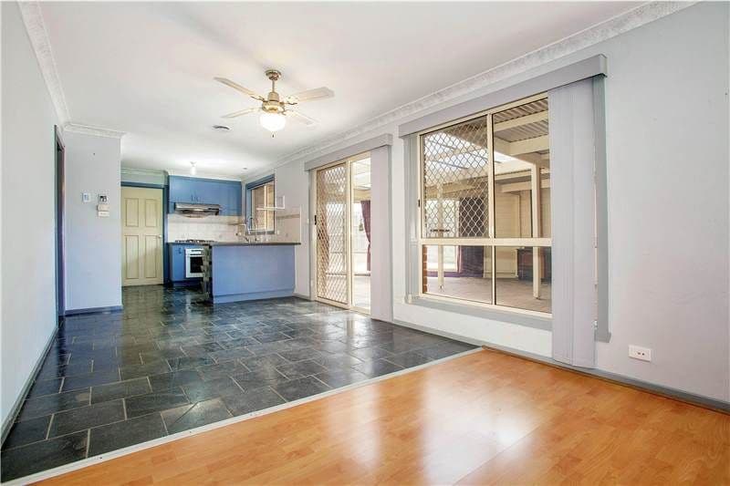 15 Karlovac Court, Bell Park VIC 3215, Bell Park - Thumbnail 2