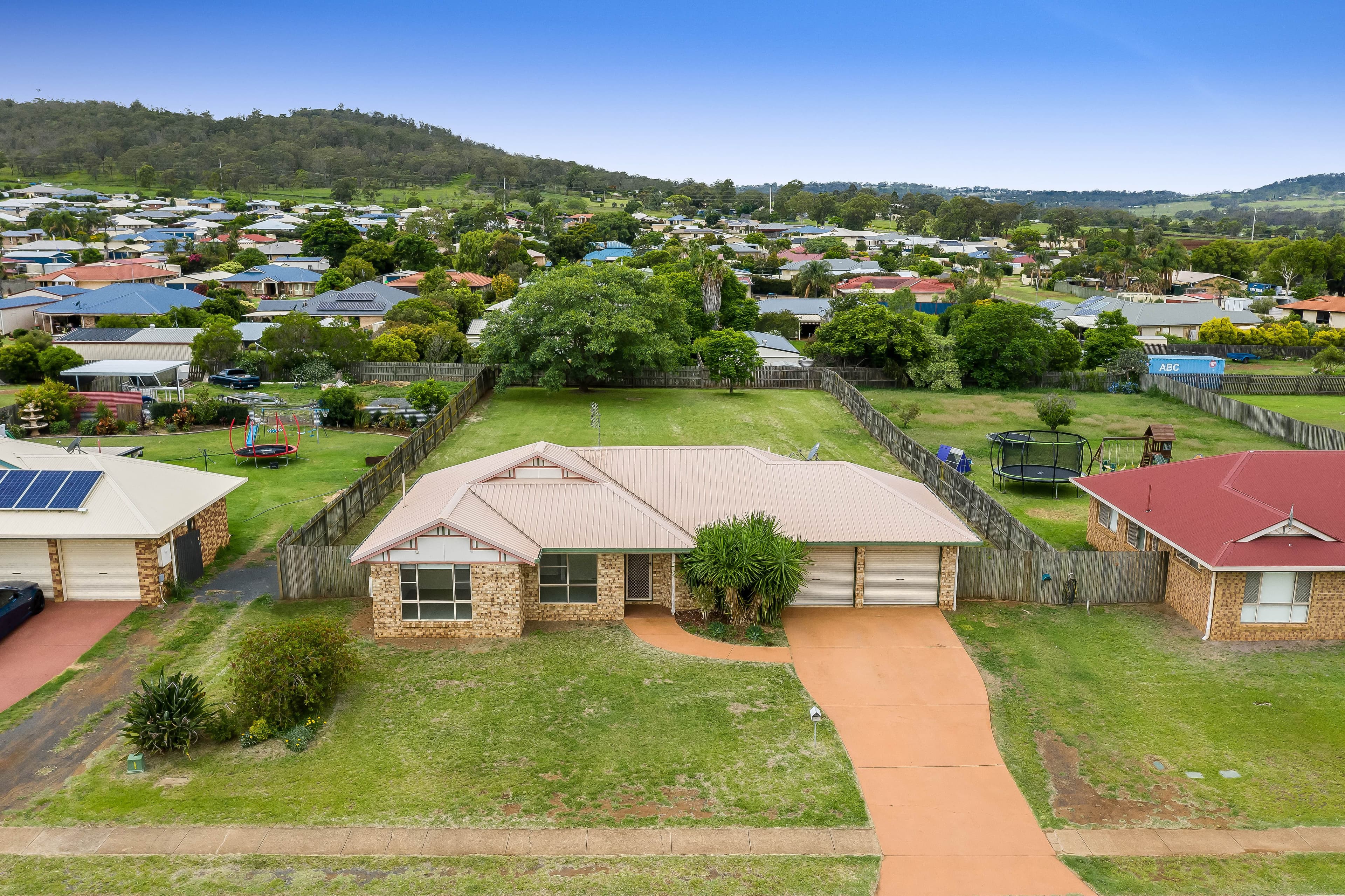 35 Belclaire Drive, Westbrook QLD 4350, Westbrook - Thumbnail 2