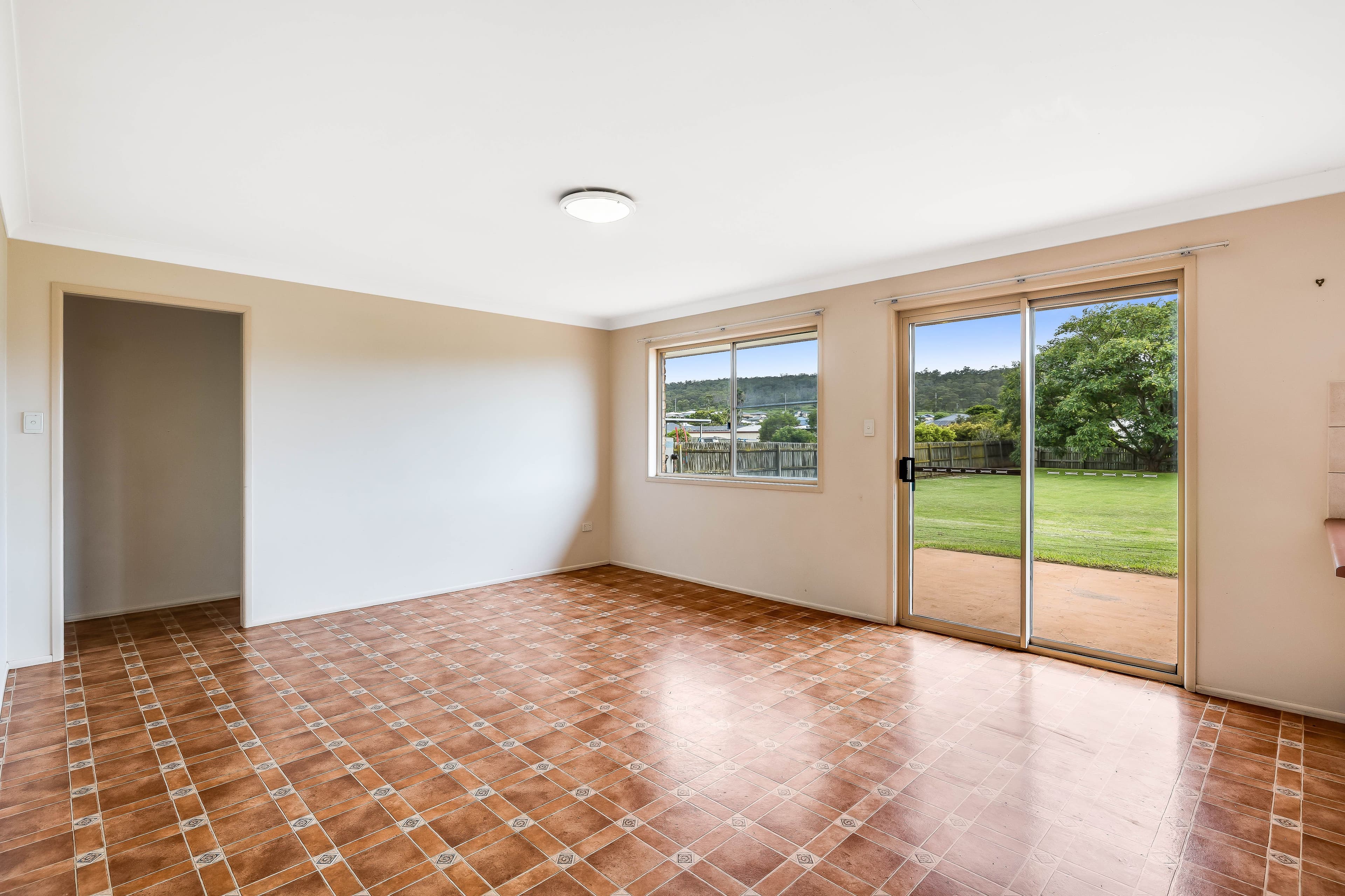 35 Belclaire Drive, Westbrook QLD 4350, Westbrook - Thumbnail 4