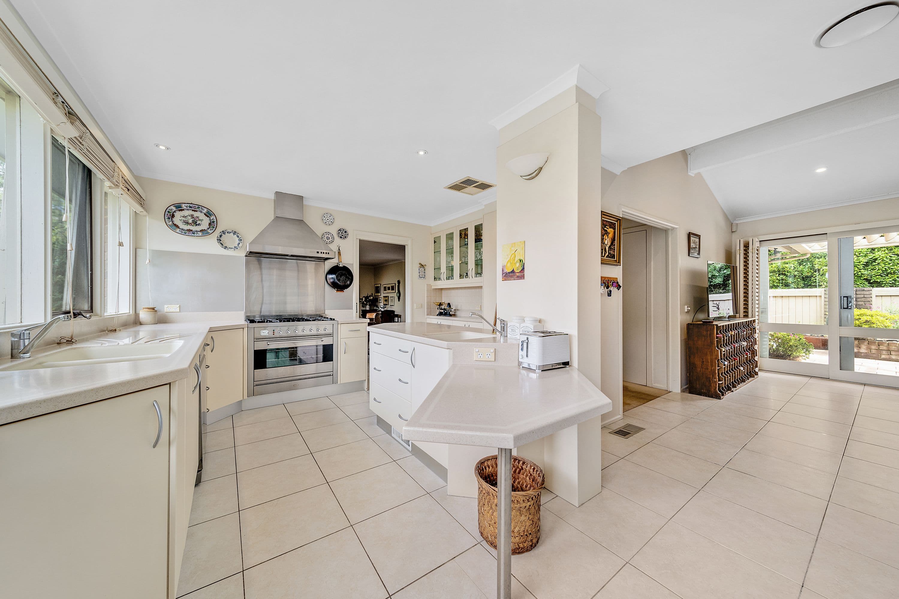1 Fitzherbert Place, Bruce ACT 2617, Bruce - Thumbnail 3