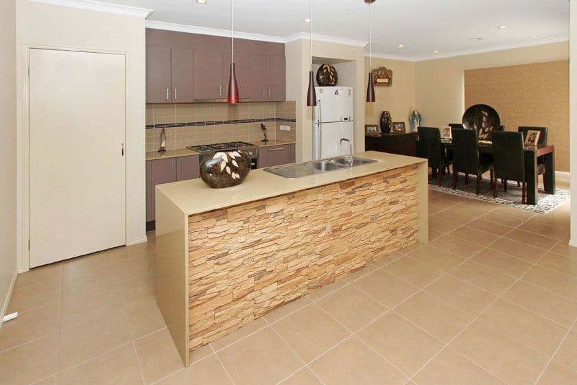 30 Moffat Drive, LALOR VIC 3075, Lalor - Thumbnail 3
