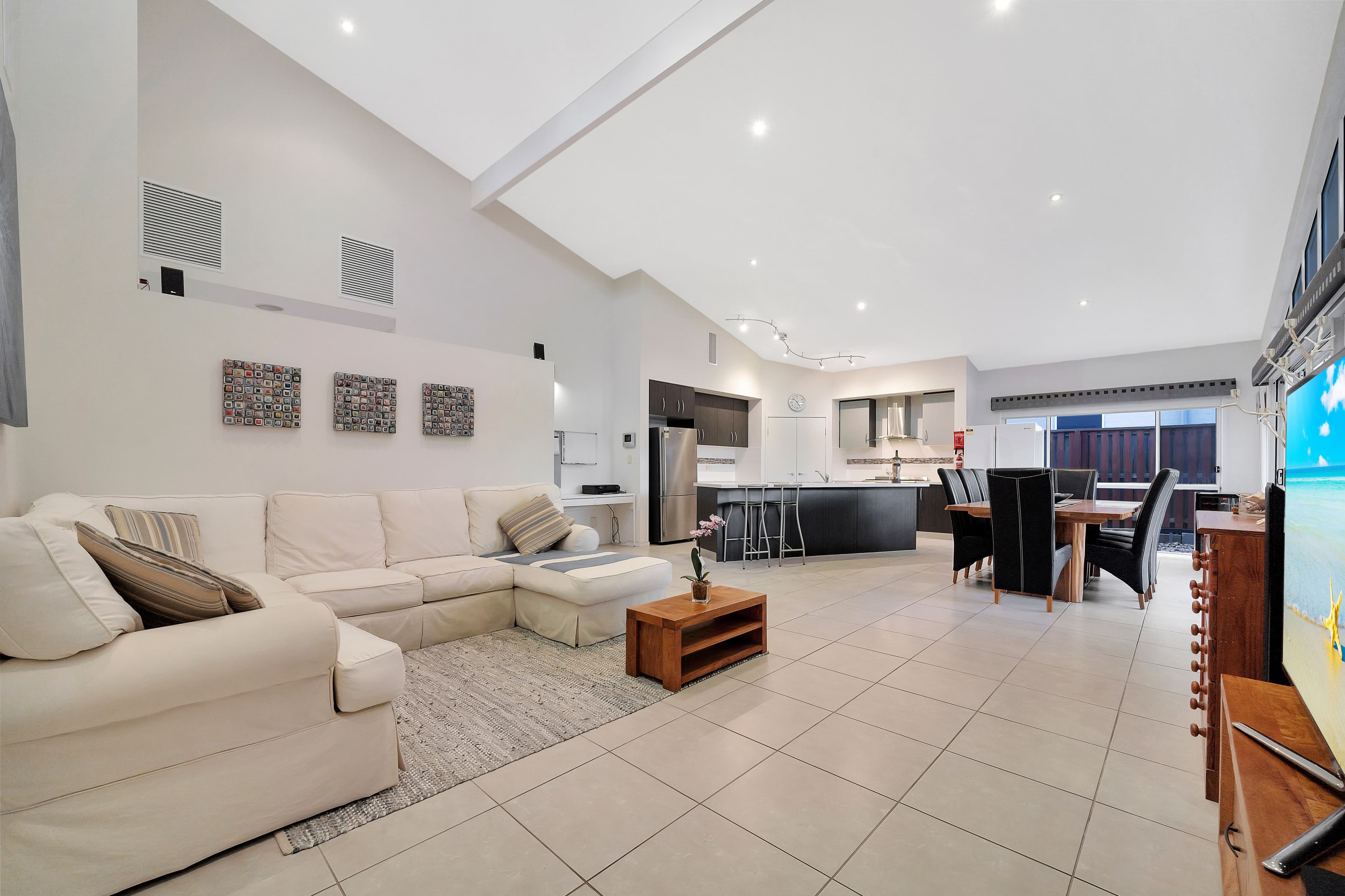 5 Dennis Vale Drive, Daisy Hill QLD 4127, Daisy Hill - Thumbnail 6