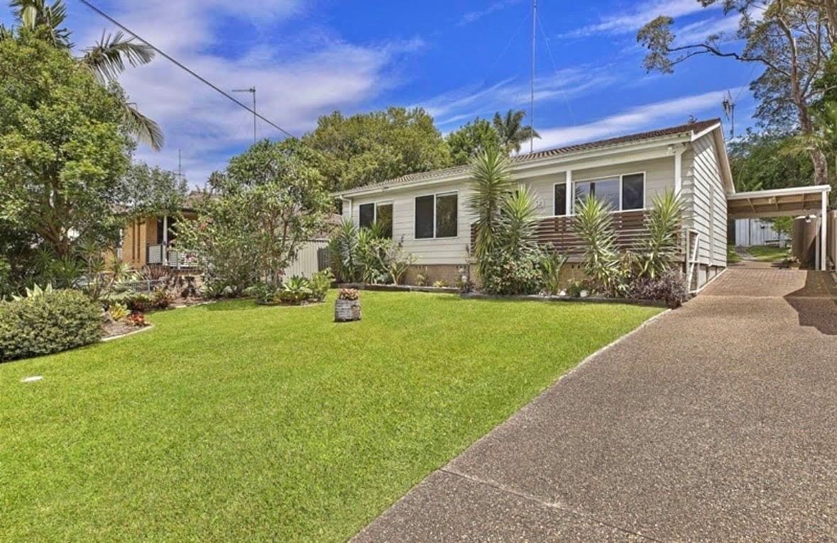 72 Henry Parkes Drive, Berkeley Vale NSW 2261, Berkeley Vale - Image 1