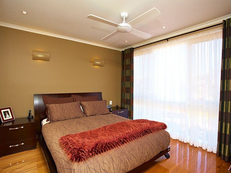 38 Bernard Drive, MELTON SOUTH VIC 3338, Melton South - Thumbnail 6