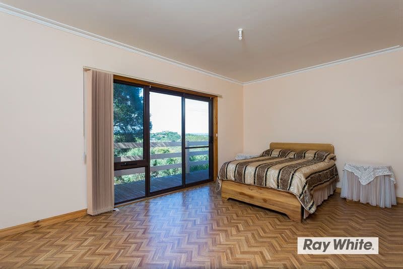 18 Yannuga Street, Rye VIC 3941, Rye - Thumbnail 6