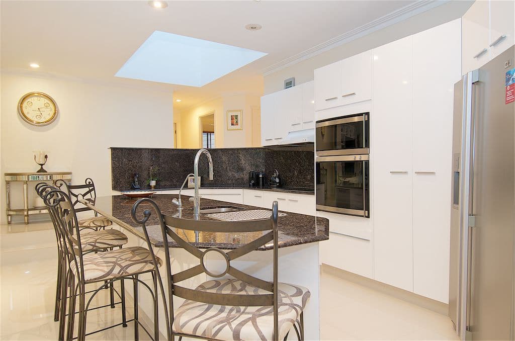 1 Jarvis Place, Arundel QLD 4214, Arundel - Thumbnail 6