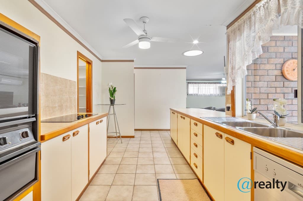 1 Whela Close, Karana Downs, QLD, 4306, Karana Downs - Thumbnail 6