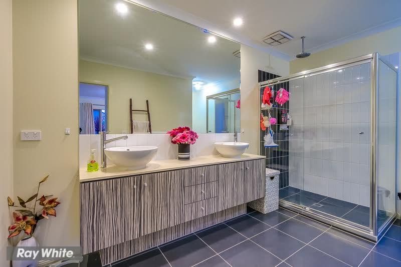 8 Magnetic Avenue, Point Cook VIC 3030, Point Cook - Thumbnail 5