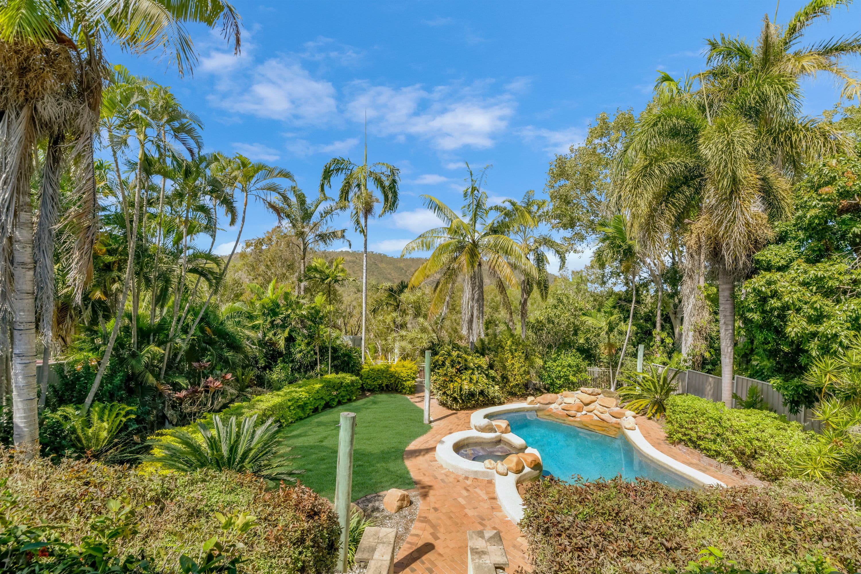 40 Peter Street, Kelso QLD 4815, Kelso - Image 1