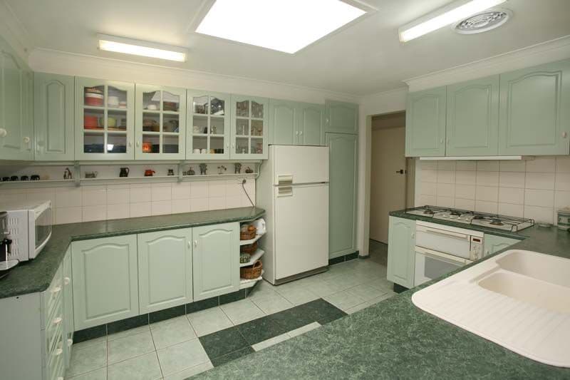 3 Farnham Avenue, WHEELERS HILL VIC 3150, Wheelers Hill - Image 1