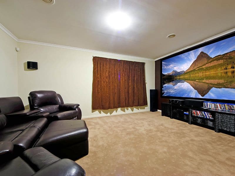 8 Millendon Boulevard, TARNEIT VIC 3029, Tarneit - Thumbnail 3