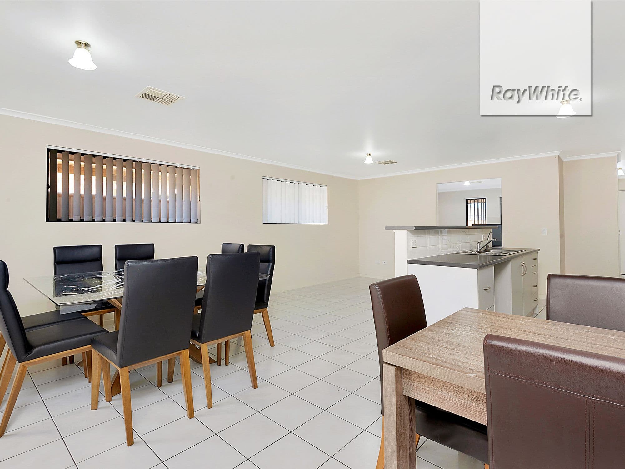 16 Spinnaker Way, Corlette NSW 2315, Corlette - Thumbnail 2