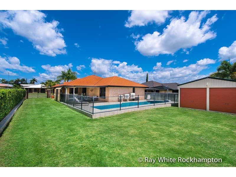 13 Cypress Avenue, NORMAN GARDENS QLD 4701, Norman Gardens - Thumbnail 4