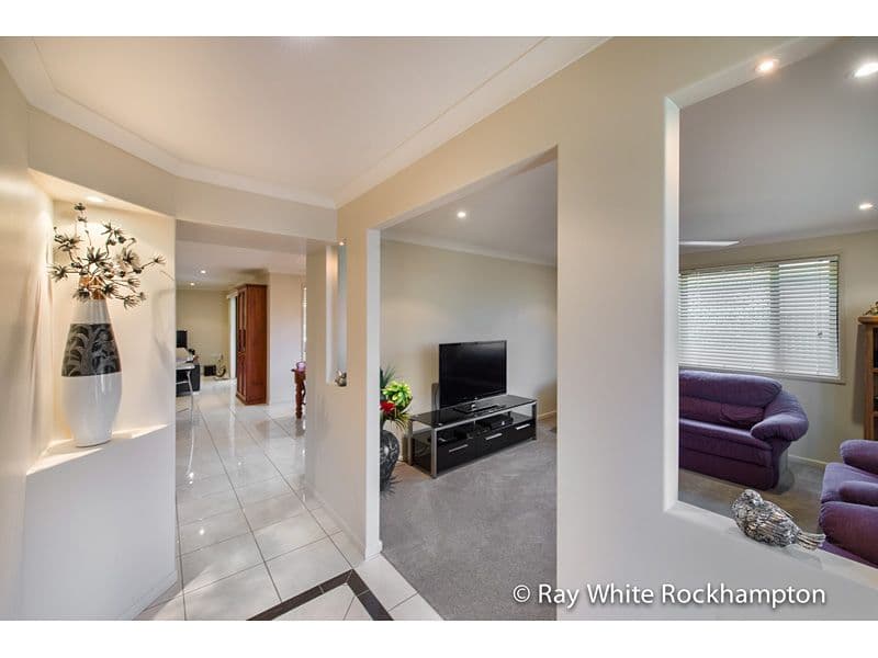 13 Cypress Avenue, NORMAN GARDENS QLD 4701, Norman Gardens - Thumbnail 8
