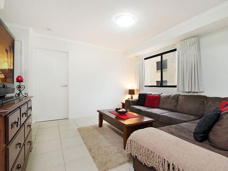 Unit 6 '38 On Kings' 38 King Street, KINGS BEACH QLD 4551, Kings Beach - Thumbnail 2