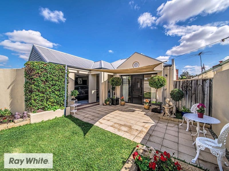 26 Surrey Street, Dianella WA 6059, Dianella - Thumbnail 2