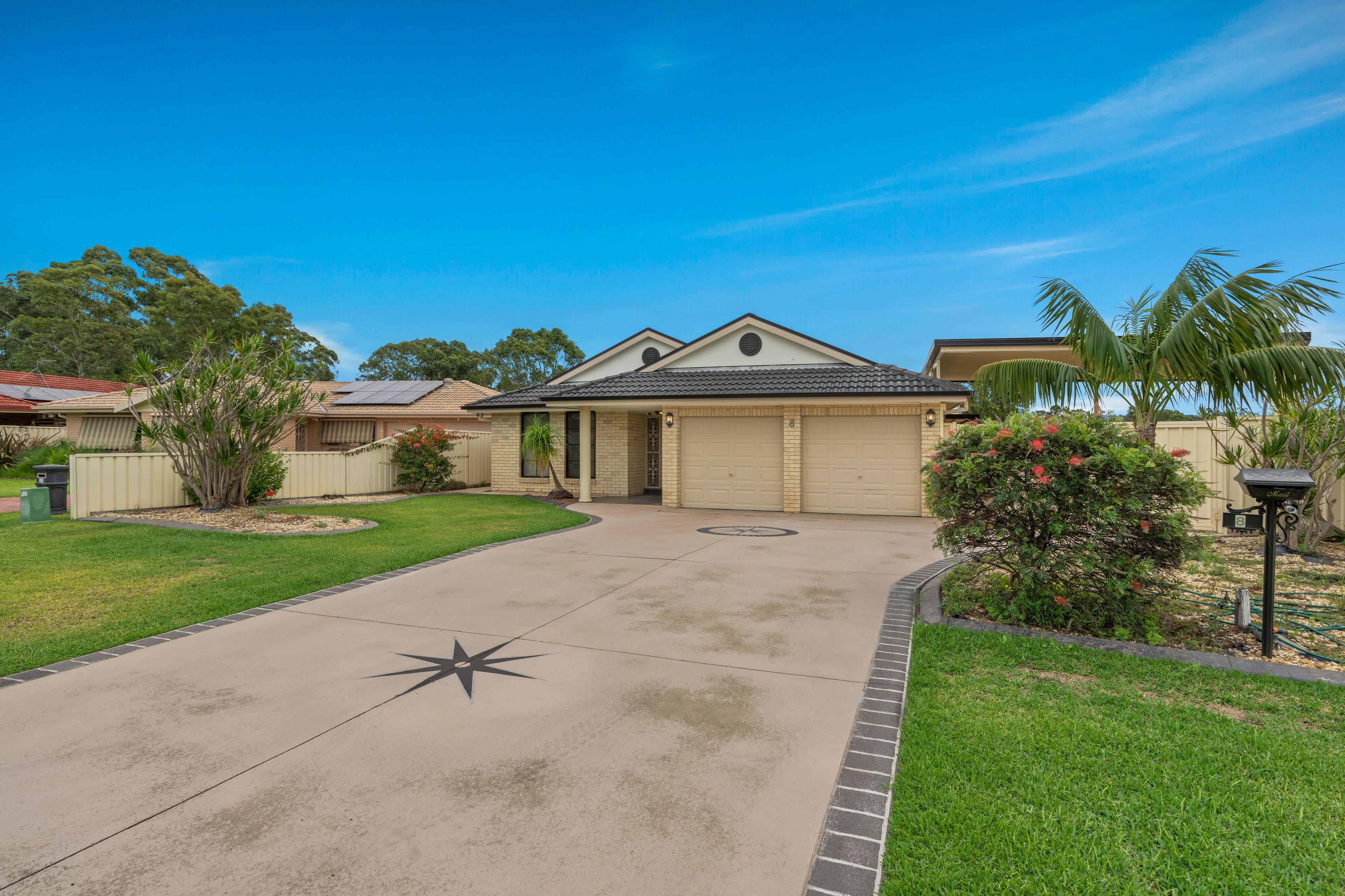 8 Kardella Avenue, Nowra NSW 2541, Nowra - Image 1