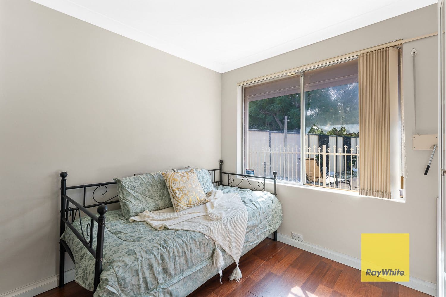 1 Mercer Place, Thornlie WA 6108, Thornlie - Thumbnail 5