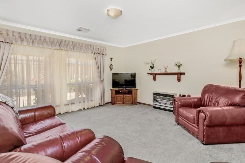 8 Gilbertson Road, Seacliff Park SA 5049, Seacliff Park - Thumbnail 3