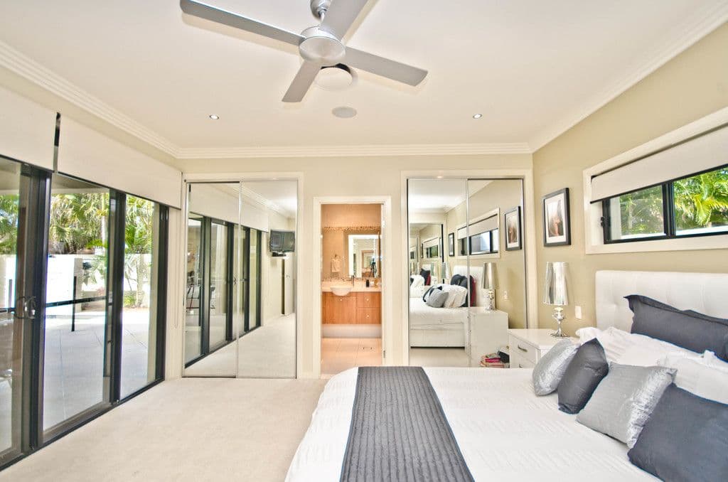 10 Waterview Crescent, Sorrento QLD 4217, Sorrento - Thumbnail 7