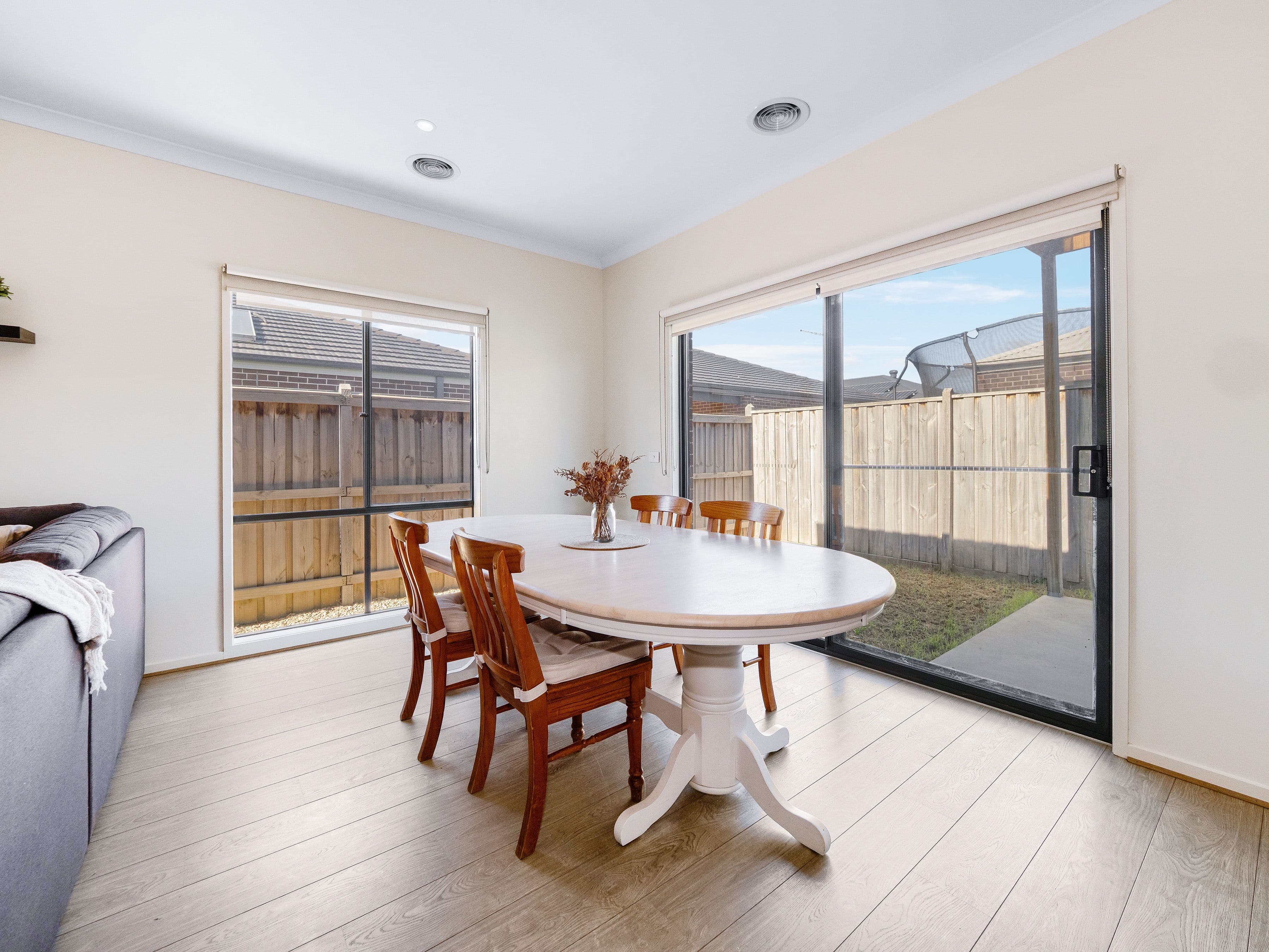 10 Villager Street, Cranbourne East VIC 3977, Cranbourne East - Thumbnail 6