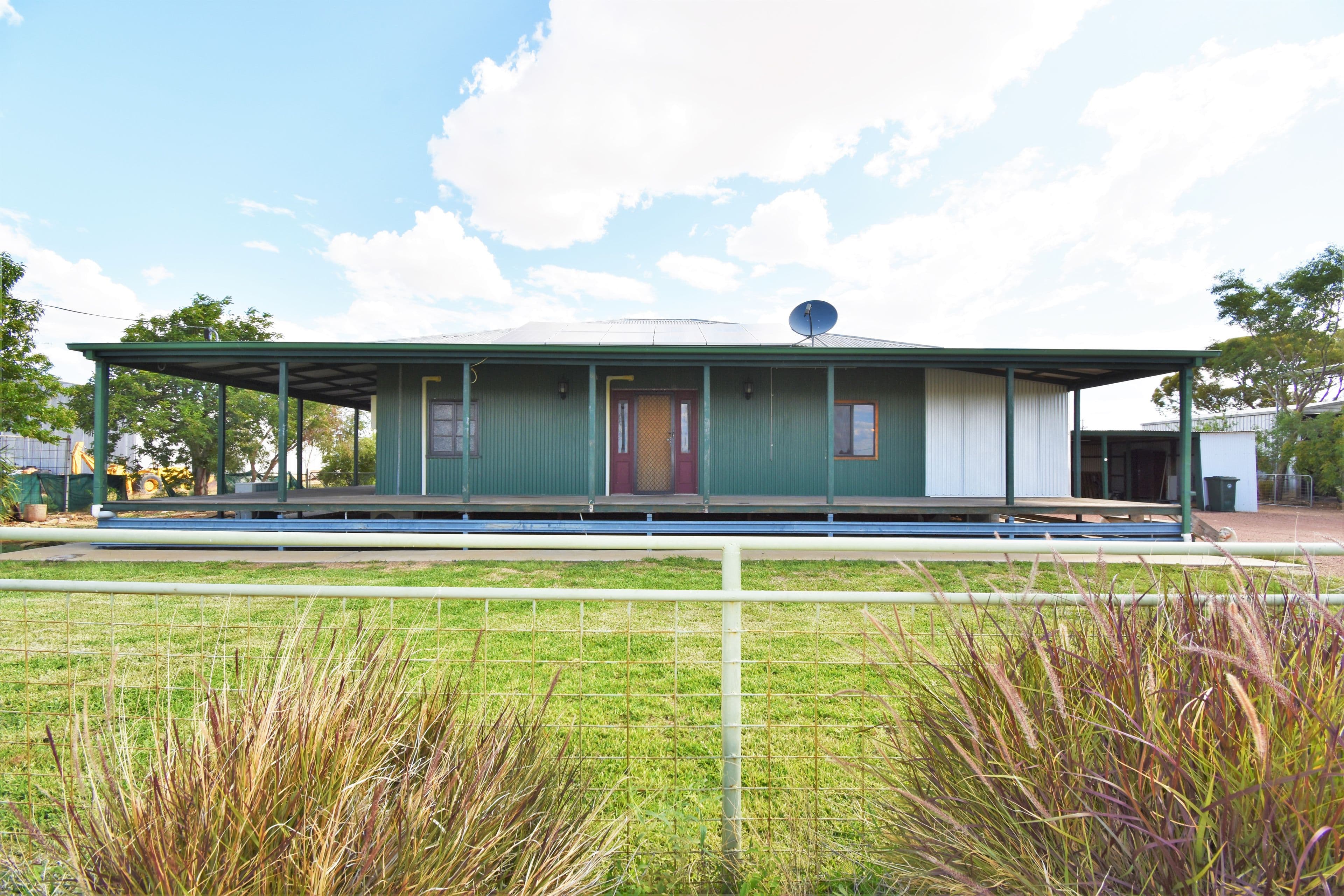 74-76 Mitchell Street, Ilfracombe QLD 4727, Ilfracombe - Image 1