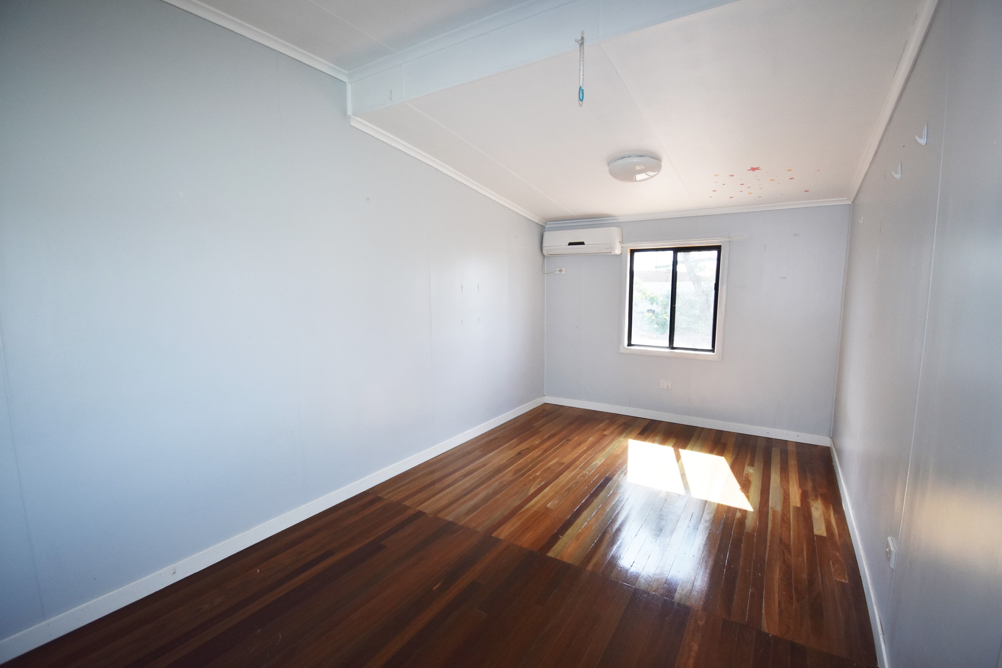 74-76 Mitchell Street, Ilfracombe QLD 4727, Ilfracombe - Thumbnail 7