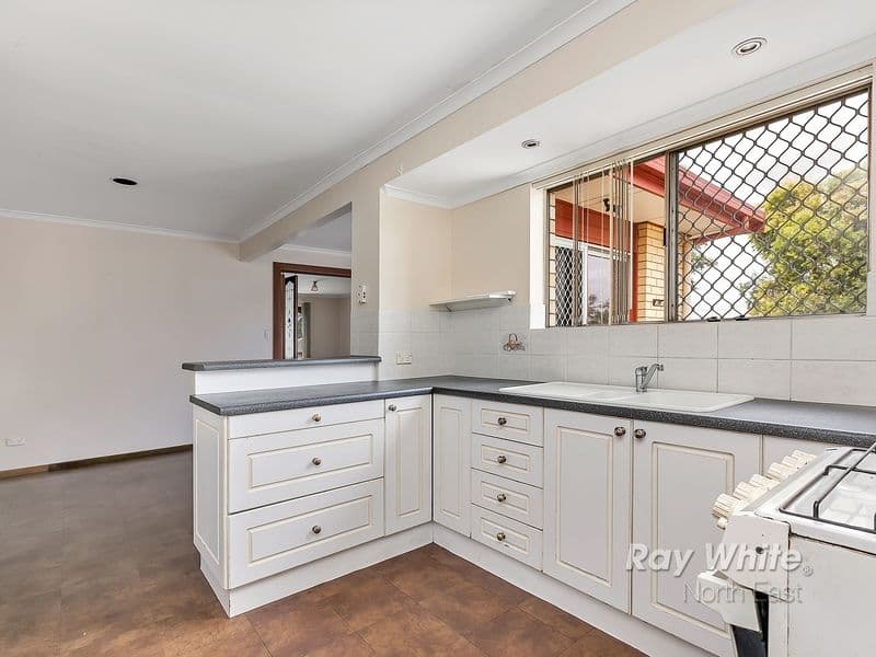 8 Phoebe Avenue, Modbury Heights SA 5092, Modbury Heights - Thumbnail 4