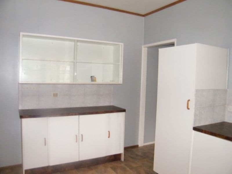 10  Wambo Street, CHINCHILLA QLD 4413, Chinchilla - Thumbnail 6