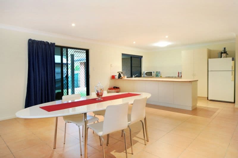 22 Sanctuary Avenue, JUBILEE POCKET QLD 4802, Jubilee Pocket - Thumbnail 5