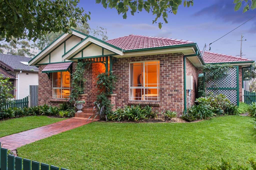 31 Highworth Avenue, BEXLEY NSW 2207, Bexley - Image 1