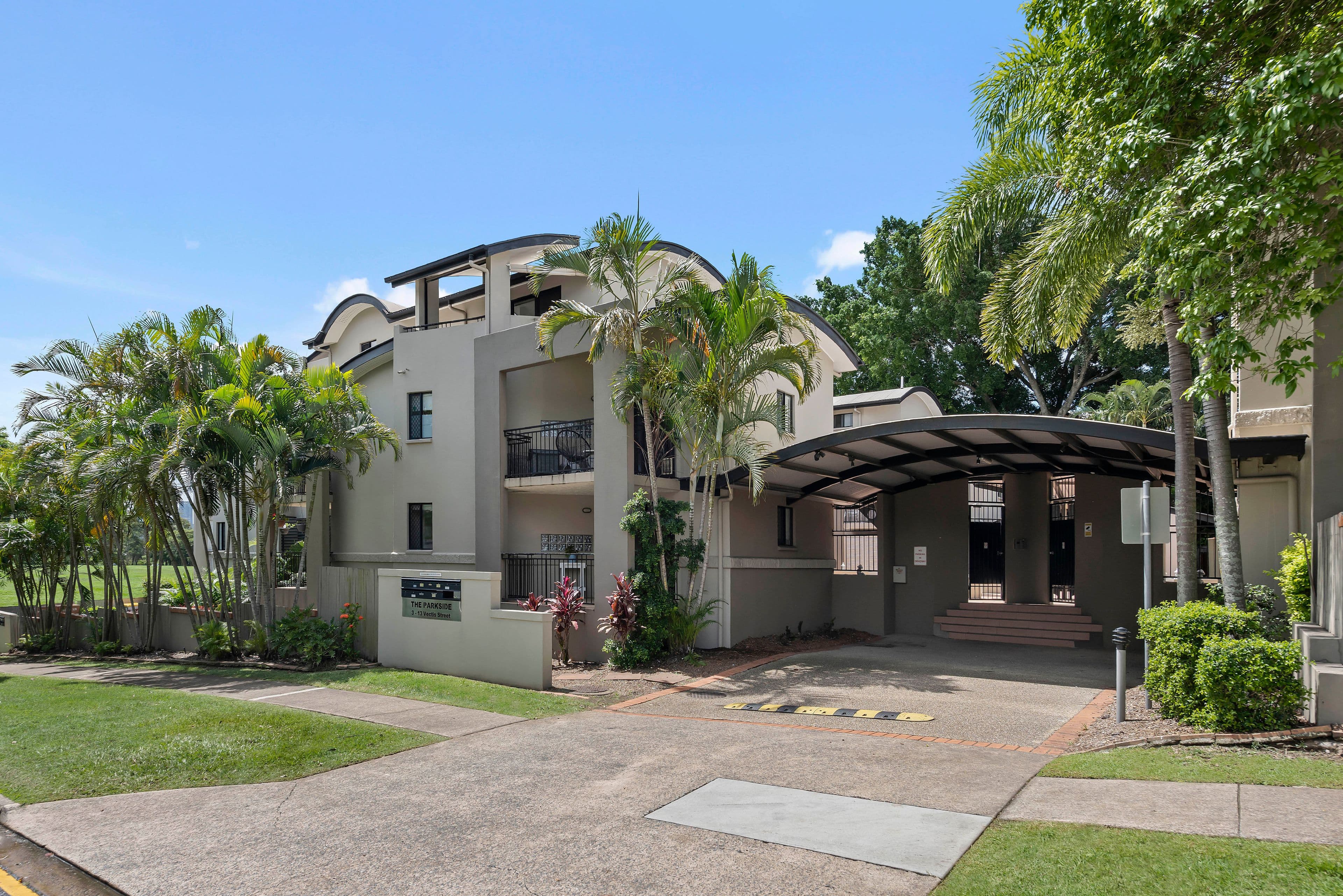 3 Vectis Street, Norman Park QLD 4170, Norman Park - Thumbnail 2