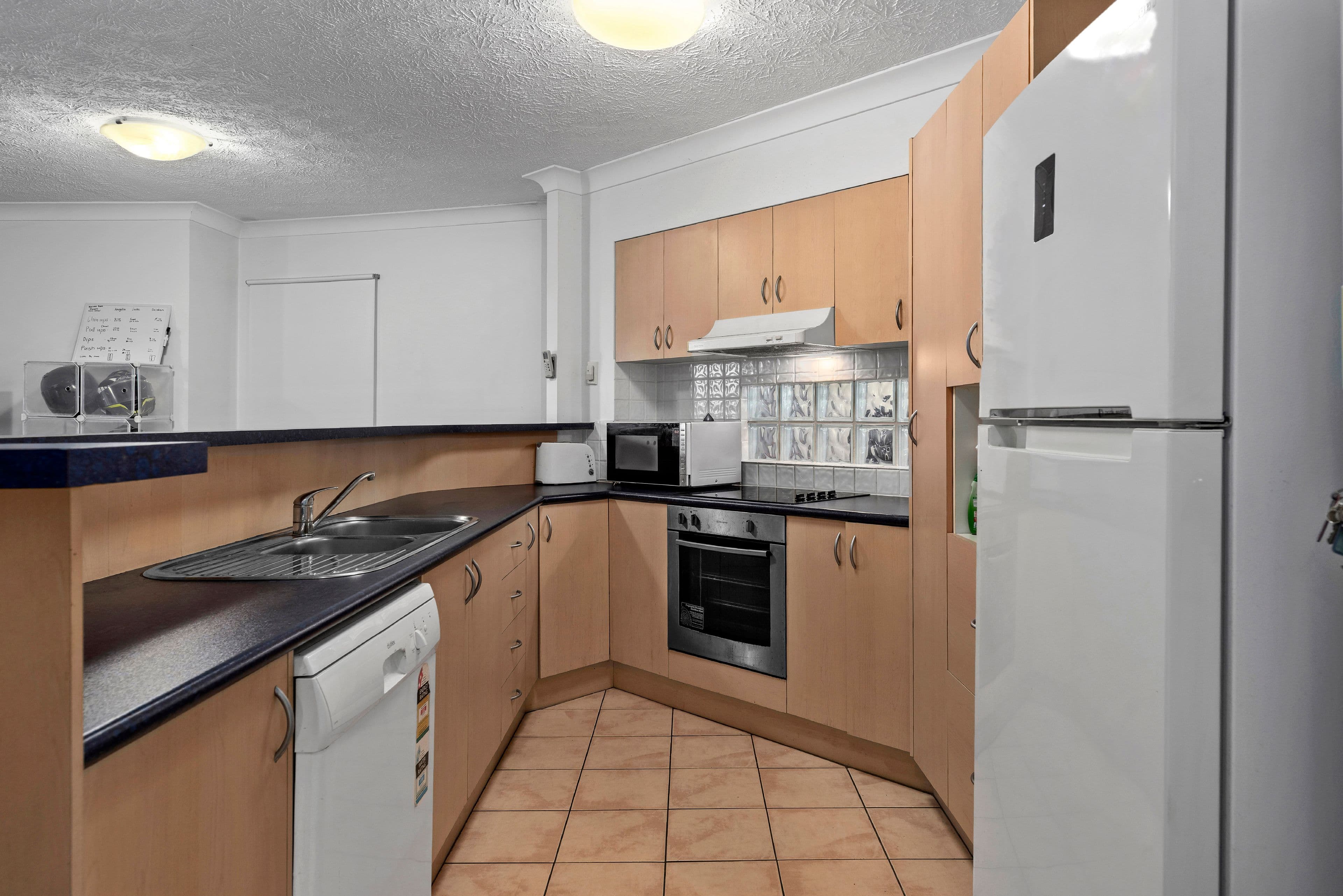 3 Vectis Street, Norman Park QLD 4170, Norman Park - Thumbnail 4