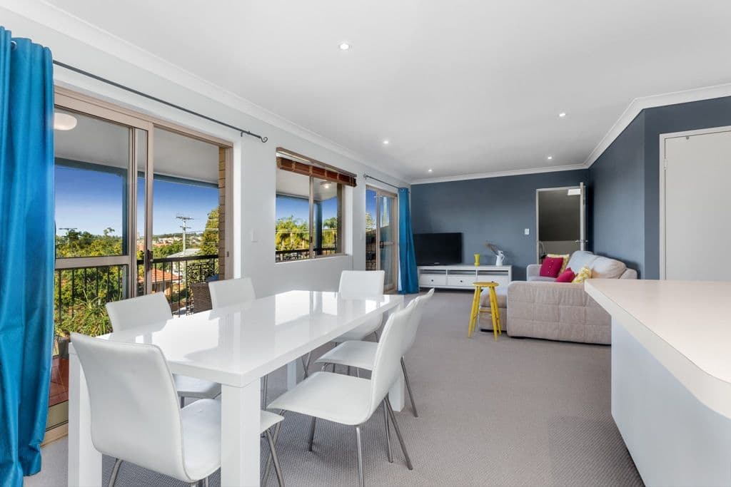 4 Woodland Street, Ashgrove QLD 4060, Ashgrove - Thumbnail 2