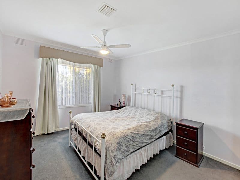 245 Eighth Avenue, EDEN PARK VIC 3757, Eden Park - Thumbnail 3