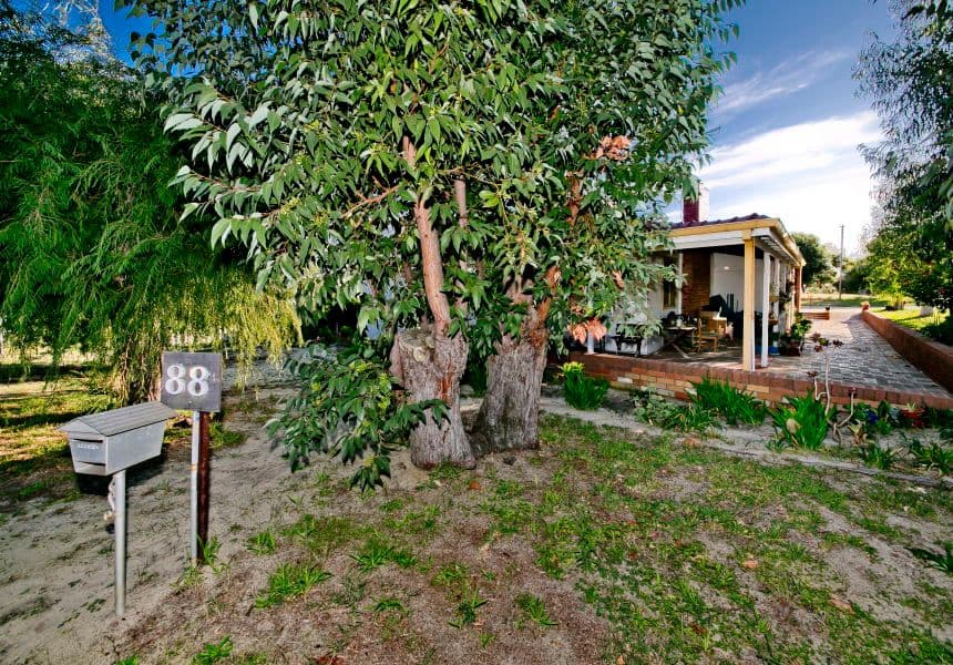 88 Broadway, Bassendean WA 6054, Bassendean - Thumbnail 2