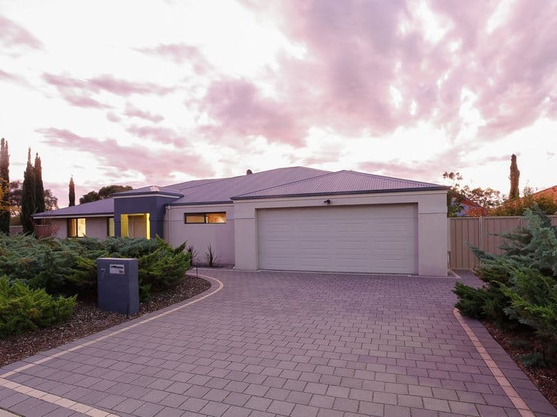 7 Malham Lane, Canning Vale WA 6155, Canning Vale - Thumbnail 2