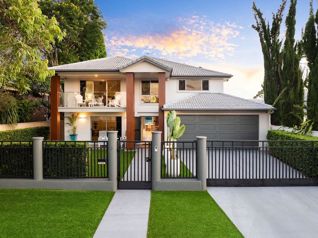 9 Rebecca Court, Broadbeach Waters QLD 4218, Broadbeach Waters - Image 1