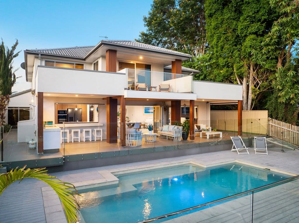 9 Rebecca Court, Broadbeach Waters QLD 4218, Broadbeach Waters - Thumbnail 3