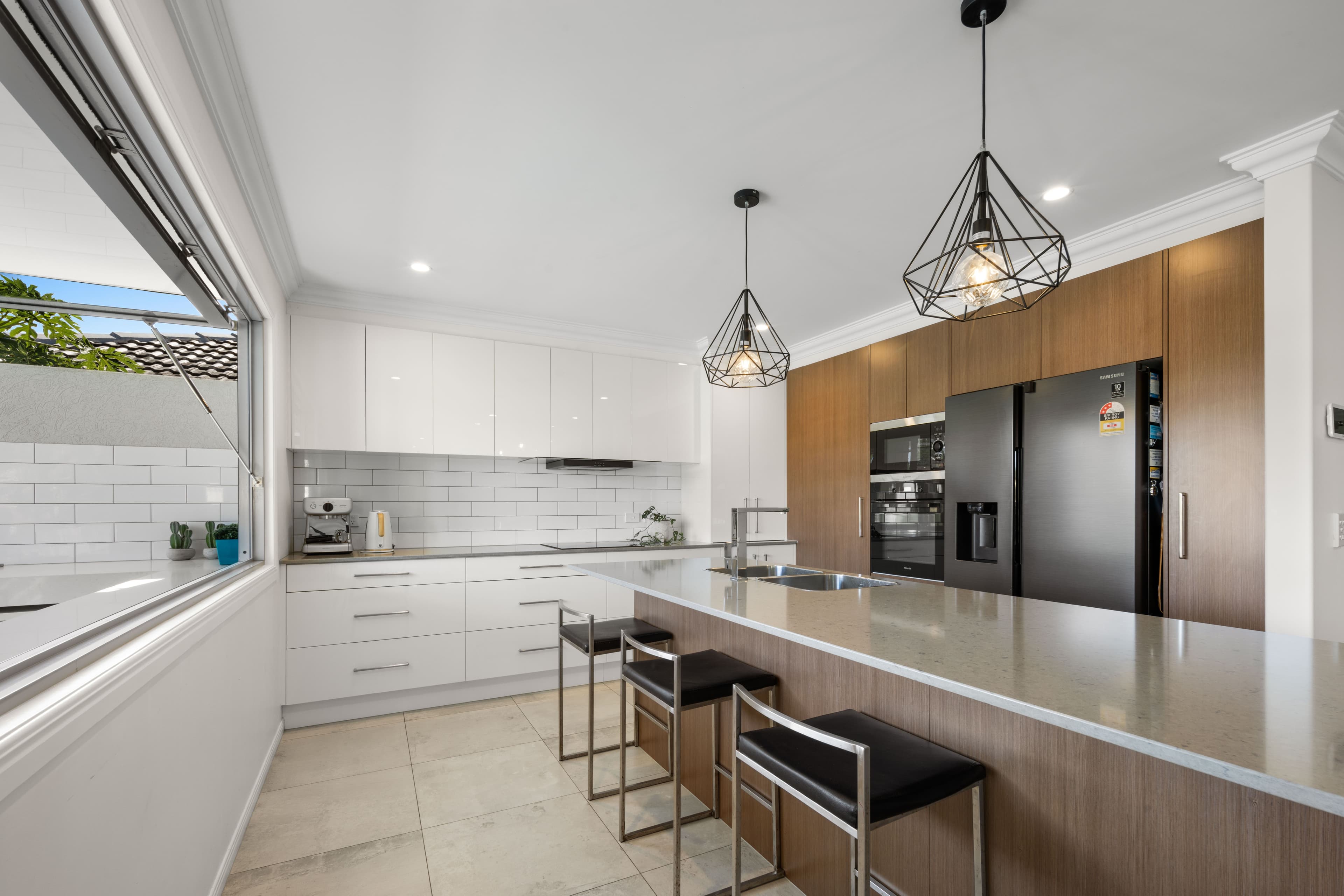 9 Rebecca Court, Broadbeach Waters QLD 4218, Broadbeach Waters - Thumbnail 5